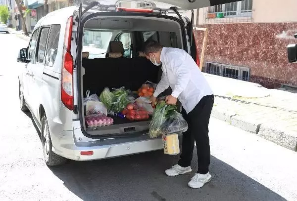 RADYOCULAR KAPI KAPI DOLAŞTI; İHTİYAÇ LİSTELERİ SAHİPLERİNE ULAŞTI RADYOCULAR KAPI KAPI DOLAŞTI; İHTİYAÇ LİSTELERİ SAHİPLERİNE ULAŞTI