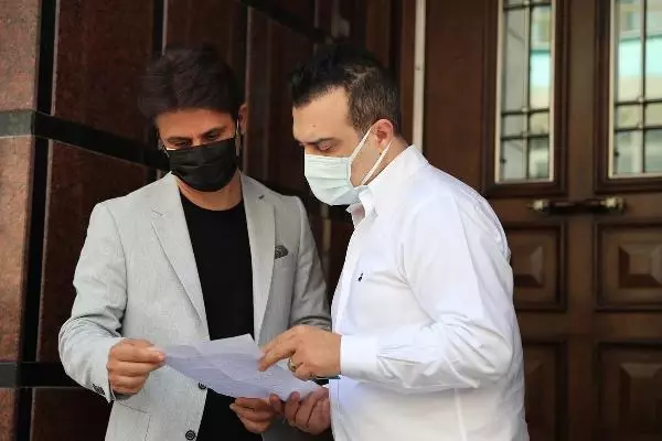 RADYOCULAR KAPI KAPI DOLAŞTI; İHTİYAÇ LİSTELERİ SAHİPLERİNE ULAŞTI RADYOCULAR KAPI KAPI DOLAŞTI; İHTİYAÇ LİSTELERİ SAHİPLERİNE ULAŞTI