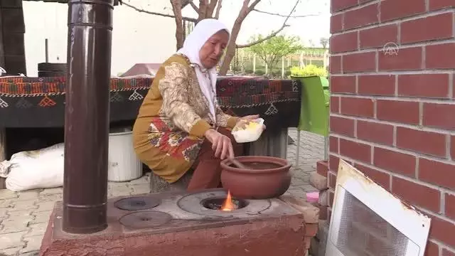 RAHMET VE BEREKET AYI RAMAZAN - İftar ve sahurun vazgeçilmezi tescilli 'Uşak tarhanası' RAHMET VE BEREKET AYI RAMAZAN - İftar ve sahurun vazgeçilmezi tescilli 'Uşak tarhanası'