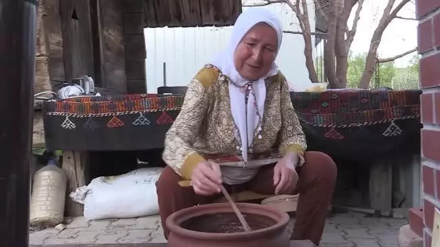 RAHMET VE BEREKET AYI RAMAZAN - İftar ve sahurun vazgeçilmezi tescilli 'Uşak tarhanası' RAHMET VE BEREKET AYI RAMAZAN - İftar ve sahurun vazgeçilmezi tescilli 'Uşak tarhanası'