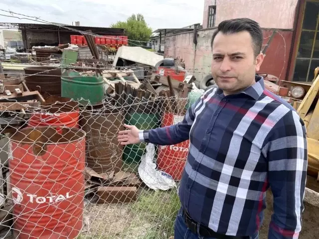 Tam kapanma döneminde bir iş yerine 3 gün üst üste hırsız girdi Tam kapanma döneminde bir iş yerine 3 gün üst üste hırsız girdi