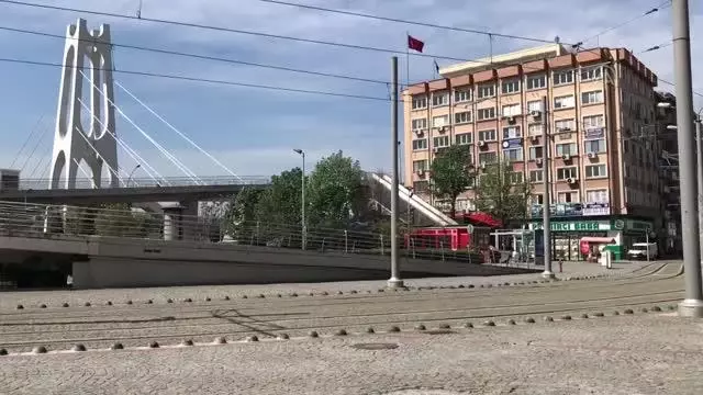 ZONGULDAK - 'Tam kapanma' sürecinin altıncı gününde sessizlik hakim ZONGULDAK - 'Tam kapanma' sürecinin altıncı gününde sessizlik hakim