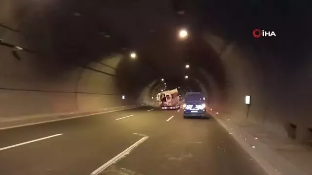 Son dakika haberi | Tarım işçilerini taşıyan minibüs kaza yaptı: 16 yaralı Son dakika haberi | Tarım işçilerini taşıyan minibüs kaza yaptı: 16 yaralı