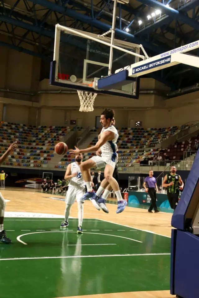 TBL: Kocaeli BŞB Kağıtspor: 75 Manisa Büyükşehir Belediye Spor: 68 TBL: Kocaeli BŞB Kağıtspor: 75 Manisa Büyükşehir Belediye Spor: 68