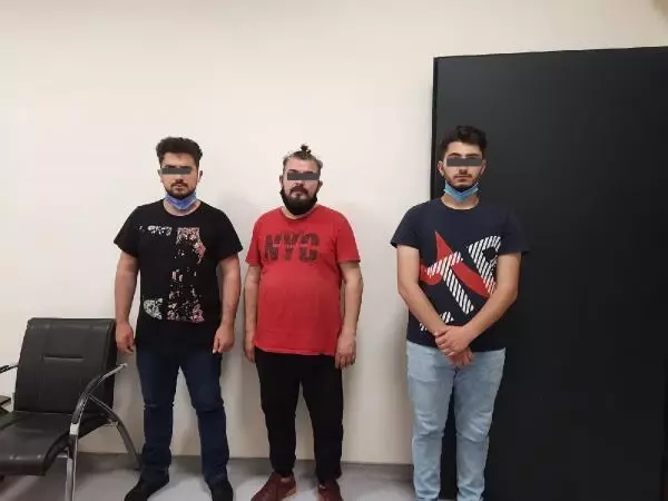 TELEFON DOLANDIRICILARININ MAAŞLI ELEMANLARI SUÇÜSTÜ YAKALANDI TELEFON DOLANDIRICILARININ MAAŞLI ELEMANLARI SUÇÜSTÜ YAKALANDI