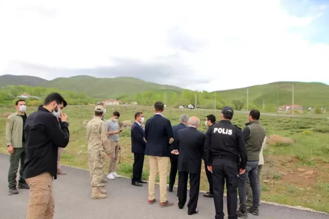 Vali Gündüzöz Varto'da bir dizi incelemelerde bulundu Vali Gündüzöz Varto'da bir dizi incelemelerde bulundu