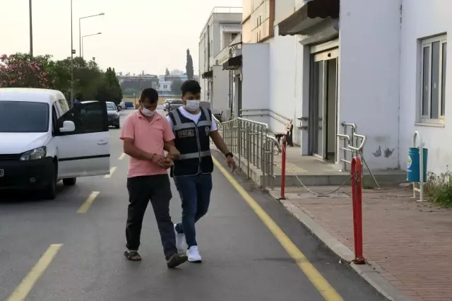 Adana'da 98 firariye operasyon Adana'da 98 firariye operasyon
