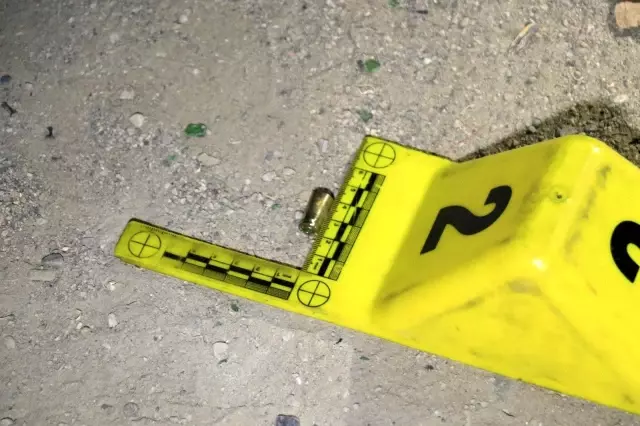 Son dakika haber... Adana'da sokak ortasında silahlı kavga: 1 yaralı Son dakika haber... Adana'da sokak ortasında silahlı kavga: 1 yaralı