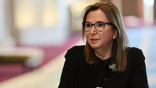 AK Parti'den 'Ruhsar Pekcan yargılanacak mı?' sorusuna yanıt: Yanlış yapana gereğini yaparız AK Parti'den 'Ruhsar Pekcan yargılanacak mı?' sorusuna yanıt: Yanlış yapana gereğini yaparız