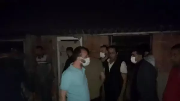 BAĞCILAR'DA 6 MEKANA KUMAR BASKINI; 95 KİŞİYE 329 BİN 555 TL PARA CEZASI BAĞCILAR'DA 6 MEKANA KUMAR BASKINI; 95 KİŞİYE 329 BİN 555 TL PARA CEZASI