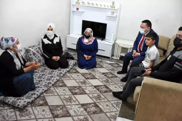 Başkan Beyoğlu, ev ziyaretlerine devam ediyor Başkan Beyoğlu, ev ziyaretlerine devam ediyor