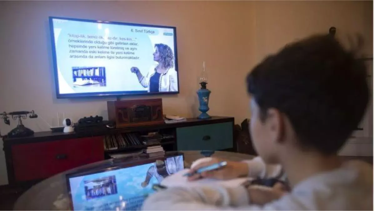 Bayramda uzaktan eğitim var mı? Bayram haftası okullar tatil mi?