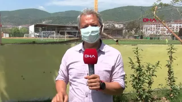 belediyenin hurda tellerini goturdugu ortaya 3 14114908 o