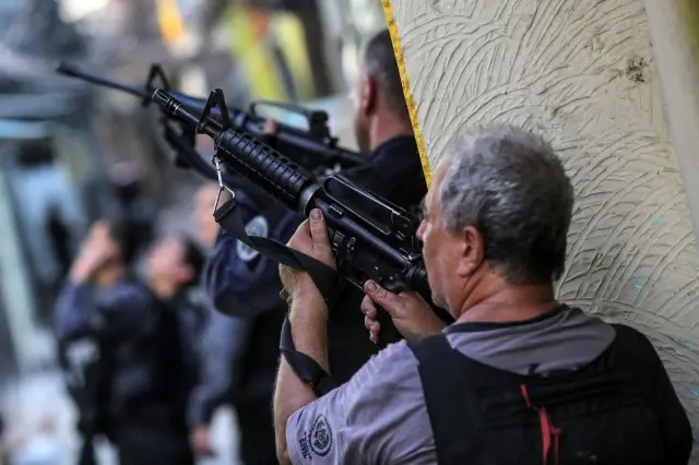 Brezilya'daki �at��mada �l� say�s� 25'e y�kseldi