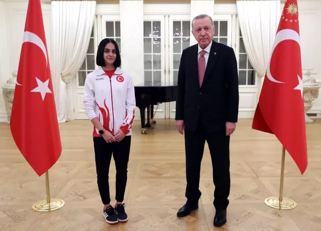 Son dakika! Cumhurbaşkanı Erdoğan, sporcularla iftar yaptı Son dakika! Cumhurbaşkanı Erdoğan, sporcularla iftar yaptı