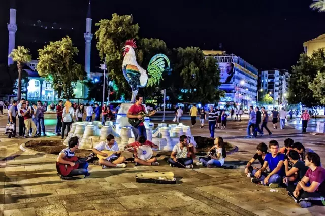 Aydın'da en çok 3 kişilik aile var Aydın'da en çok 3 kişilik aile var