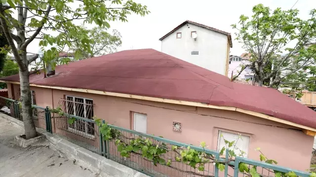 Derince'de yangın mağduru ailenin evi yenilendi Derince'de yangın mağduru ailenin evi yenilendi