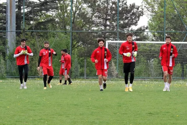 Eskişehirspor, Beypiliç Boluspor maçı hazırlıklarını tamamladı Eskişehirspor, Beypiliç Boluspor maçı hazırlıklarını tamamladı
