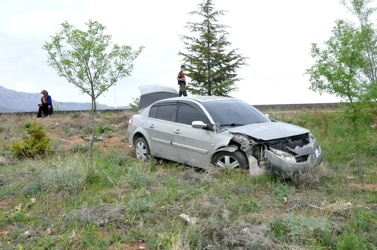 Hastaneye tedaviye giderken kaza geçirdiler