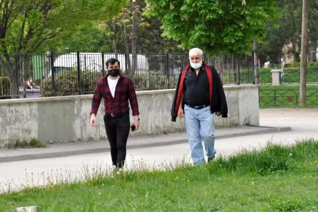 Hava sıcaklığı arttı, yasak unutuldu Hava sıcaklığı arttı, yasak unutuldu