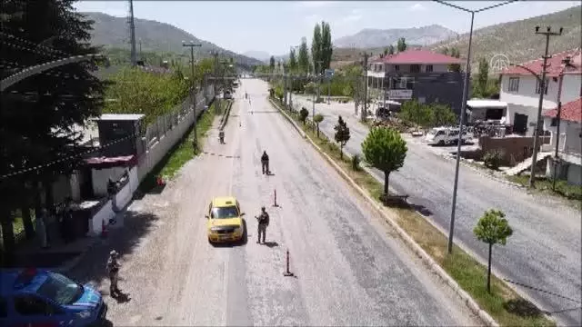 Son dakika haberleri | Jandarma 'tam kapanma' kapsamında denetim yaptı Son dakika haberleri | Jandarma 'tam kapanma' kapsamında denetim yaptı