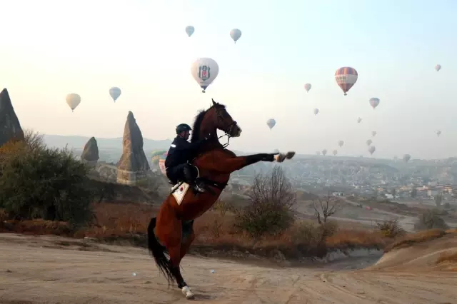Kapadokya bölgesini Nisan ayında 74 bin turist ziyaret etti Kapadokya bölgesini Nisan ayında 74 bin turist ziyaret etti