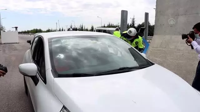 Trafik Haftası dolayısıyla sürücüler bilgilendirildi Trafik Haftası dolayısıyla sürücüler bilgilendirildi