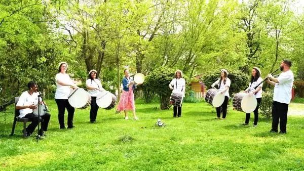 LÜLEBURGAZ BELEDİYESİ HIDIRELLEZ'İ ÜNLÜ ŞARKICILARIN ÖZEL KLİBİYLE KUTLADI LÜLEBURGAZ BELEDİYESİ HIDIRELLEZ'İ ÜNLÜ ŞARKICILARIN ÖZEL KLİBİYLE KUTLADI