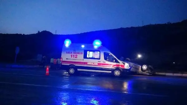 Son dakika: Mersin'de, takla atan otomobildeki 2'si çocuk 4 kişi yaralandı Son dakika: Mersin'de, takla atan otomobildeki 2'si çocuk 4 kişi yaralandı