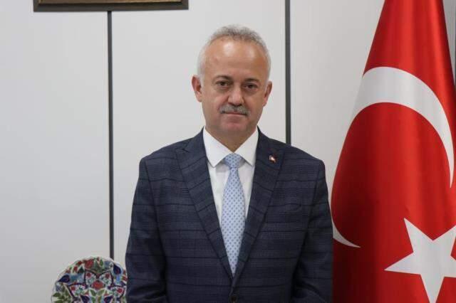 Sakarya'da günlük vaka sayıları 15 gün öncesine göre yüzde 60 azaldı Sakarya'da günlük vaka sayıları 15 gün öncesine göre yüzde 60 azaldı