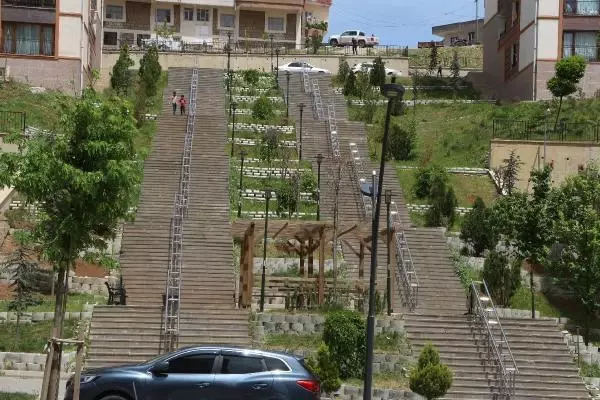 ŞIRNAK, TÜRKİYE'NİN EN AZ VAKAYA SAHİP KONUMUNU SÜRDÜRÜYOR ŞIRNAK, TÜRKİYE'NİN EN AZ VAKAYA SAHİP KONUMUNU SÜRDÜRÜYOR