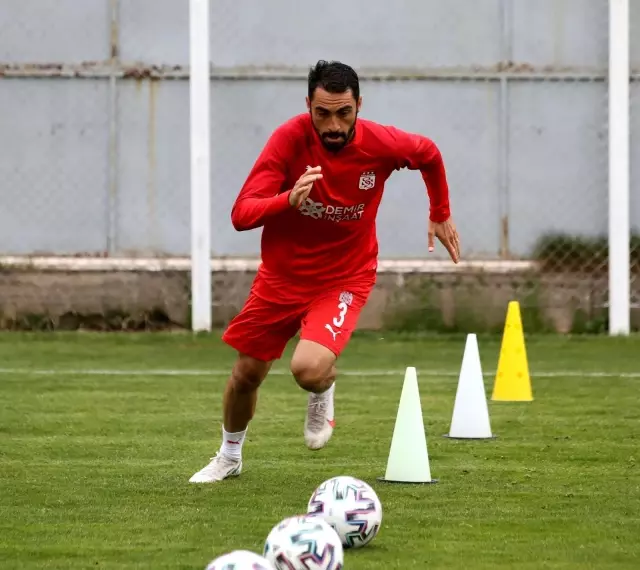 Sivasspor'da Başakşehir mesaisi Sivasspor'da Başakşehir mesaisi