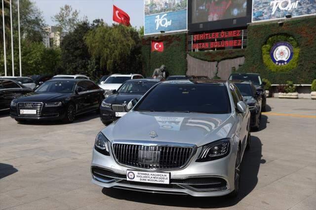 9 ilde lüks otomobil operasyonu! El konan 24 araçla devleti 27 milyon lira zarara uğrattılar 9 ilde lüks otomobil operasyonu! El konan 24 araçla devleti 27 milyon lira zarara uğrattılar