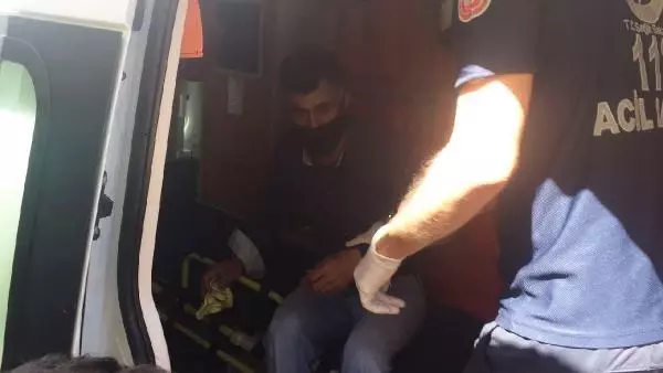 ADIYAMAN'DA KOMŞULARIN GÜRÜLTÜ KAVGASI: 2 YARALI ADIYAMAN'DA KOMŞULARIN GÜRÜLTÜ KAVGASI: 2 YARALI