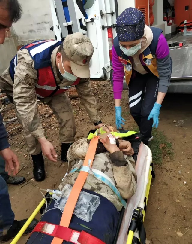 Amasya'daki kayıp şahıs yaralı olarak bulundu Amasya'daki kayıp şahıs yaralı olarak bulundu