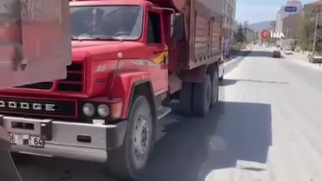 Arkadaşının kamyonunun plakası ile kurduğu oyunu polis bozdu Arkadaşının kamyonunun plakası ile kurduğu oyunu polis bozdu