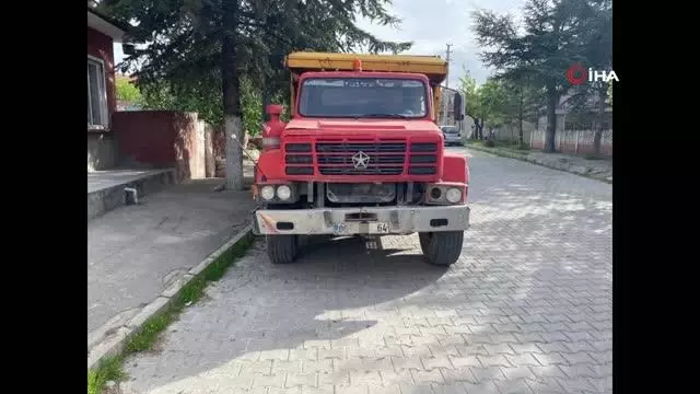 Arkadaşının kamyonunun plakası ile kurduğu oyunu polis bozdu Arkadaşının kamyonunun plakası ile kurduğu oyunu polis bozdu