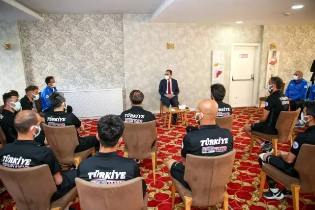 Son dakika haberleri! Bakan Kasapoğlu, Ampute Futbol Milli Takım kampını ziyaret etti Son dakika haberleri! Bakan Kasapoğlu, Ampute Futbol Milli Takım kampını ziyaret etti