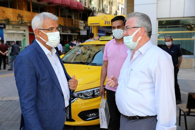 Başkan Güder'den Trafik Haftası ziyaretleri Başkan Güder'den Trafik Haftası ziyaretleri