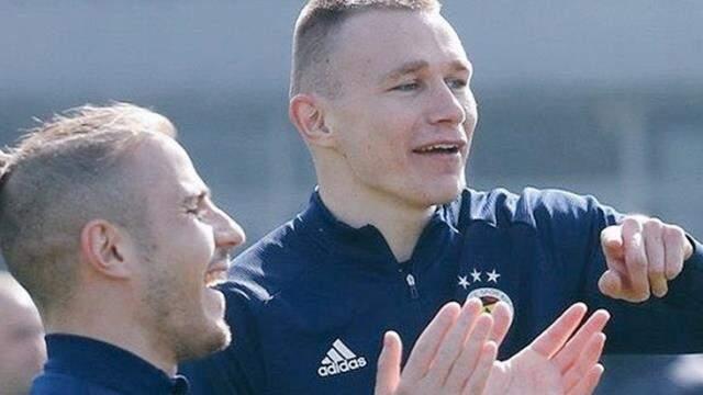 Başkan Koç'un talimatıyla Orta Avrupa ve Balkanlar'da yetenekli futbolcu taraması başladı Başkan Koç'un talimatıyla Orta Avrupa ve Balkanlar'da yetenekli futbolcu taraması başladı