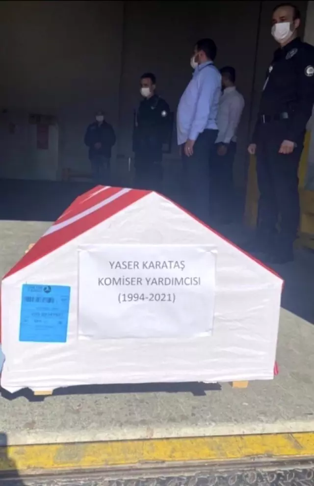 Beşiktaş'ta genç polis, sürat motoruyla yaptığı kazada hayatını kaybetti Beşiktaş'ta genç polis, sürat motoruyla yaptığı kazada hayatını kaybetti