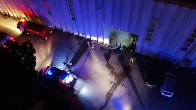 Son dakika haber! Bursa'da kauçuk fabrikasında korkutan yangın: 6 işçi hastaneye kaldırıldı Son dakika haber! Bursa'da kauçuk fabrikasında korkutan yangın: 6 işçi hastaneye kaldırıldı