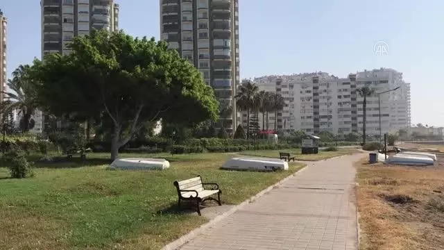 Cadde ve sokaklarda 'tam kapanma'da sakinlik hakim Cadde ve sokaklarda 'tam kapanma'da sakinlik hakim