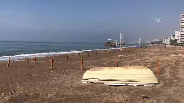 Cadde ve sokaklarda 'tam kapanma'da sakinlik hakim Cadde ve sokaklarda 'tam kapanma'da sakinlik hakim
