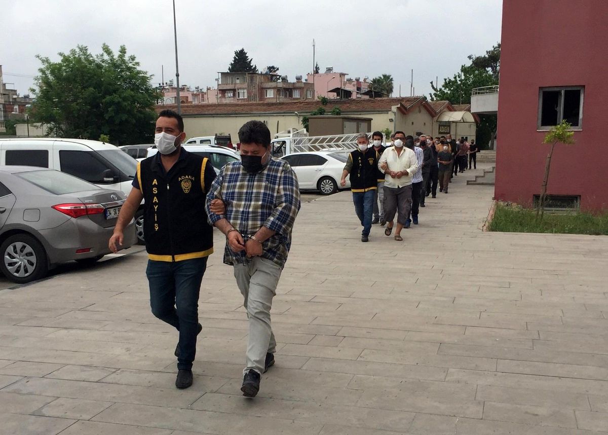 Çeşitli suçlardan aranan 22 şahıs yakalandı