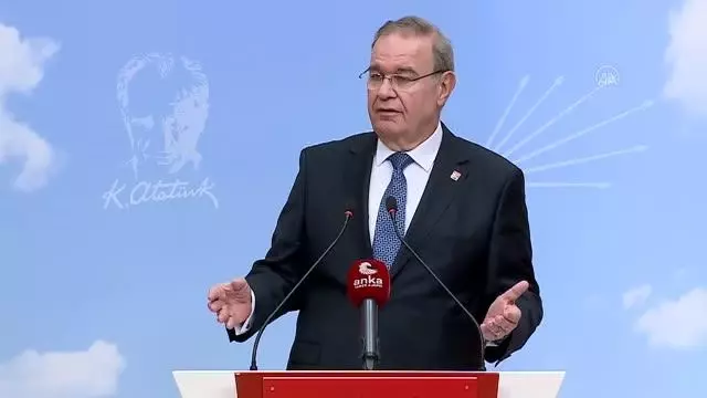 CHP Genel Başkan Yardımcısı ve Parti Sözcüsü Öztrak, gündemi değerlendirdi Açıklaması CHP Genel Başkan Yardımcısı ve Parti Sözcüsü Öztrak, gündemi değerlendirdi Açıklaması