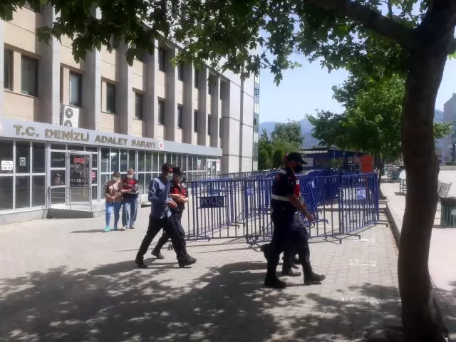 Elazığ'dan gelen 3 mimarı kağıt parçaları ile 200 bin TL dolandıran çete üyeleri tutuklandı Elazığ'dan gelen 3 mimarı kağıt parçaları ile 200 bin TL dolandıran çete üyeleri tutuklandı