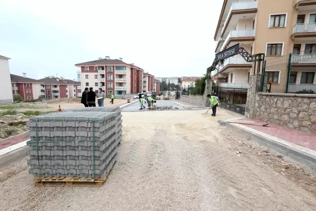İnegöl Yeni Mahalle sokakları sil baştan yenileniyor İnegöl Yeni Mahalle sokakları sil baştan yenileniyor