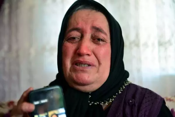 Kızı 2,5 yıldır kayıp, torunu kazada ölen Fikriye annenin gözyaşları Kızı 2,5 yıldır kayıp, torunu kazada ölen Fikriye annenin gözyaşları