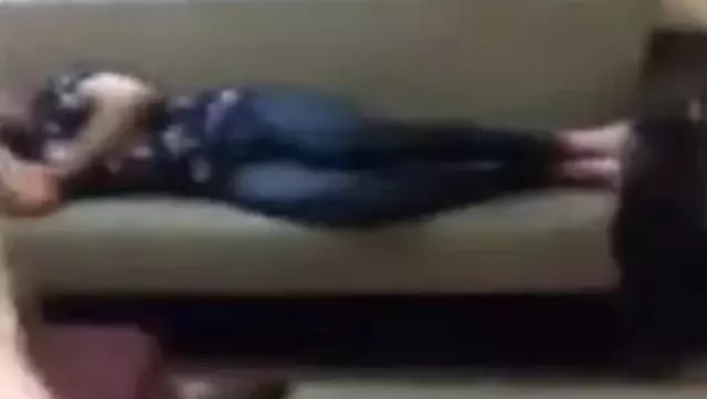 Kumar baskınında uyuyor numarası yaparak kurtulabileceğini düşünse de başarılı olamadı Kumar baskınında uyuyor numarası yaparak kurtulabileceğini düşünse de başarılı olamadı